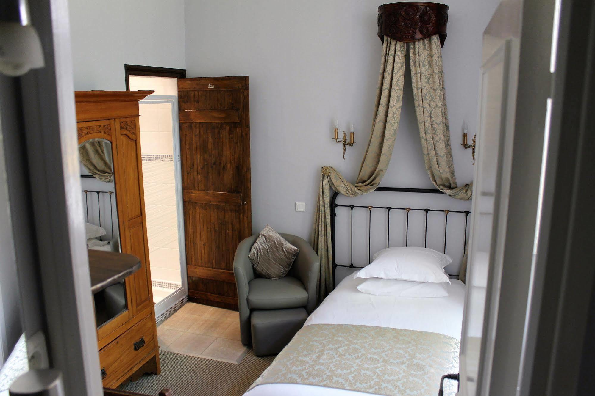 Pensión Manoir Xv Domaine De Peyrafort 3*